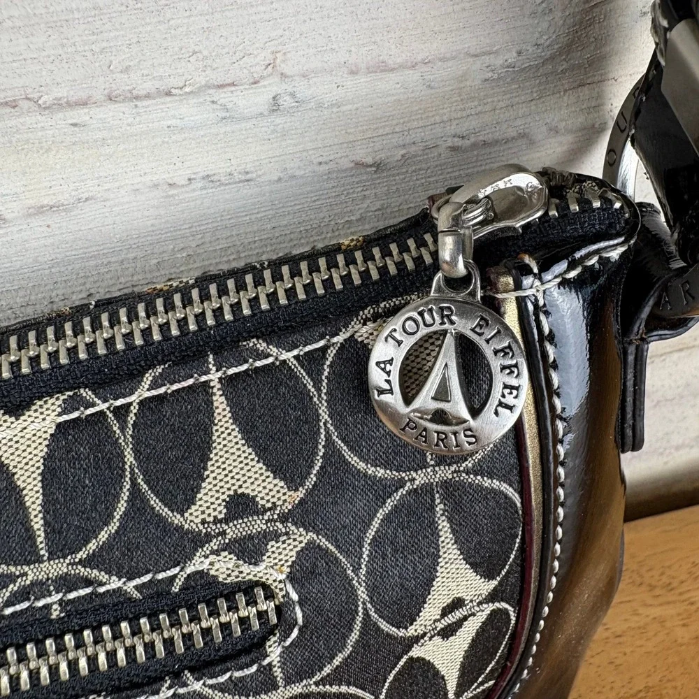 La Tour Eiffel Y2K Baguette Shoulder Bag Black Monogram‎ Patent Trim